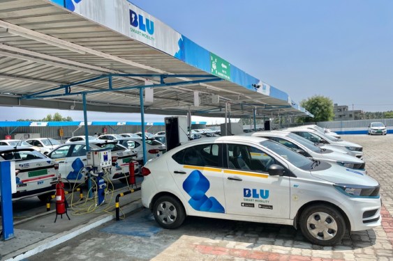 blusmart charging hub